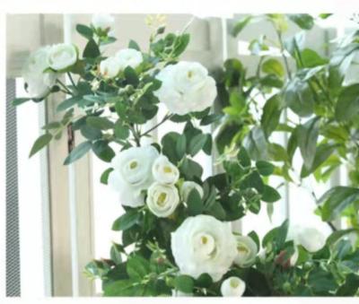 China High quality lifelike white rose vine artificial rose vines rose long vine for sale for sale