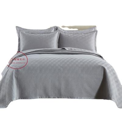 China Sustainable Plain Color Quilted Bed Spreads Comforter Bedspread Comforters Bed Cover Set for sale