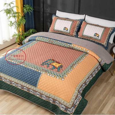 China Viable Custom Design Embroidery King Size Quilts Bedding Bedspread Set for sale