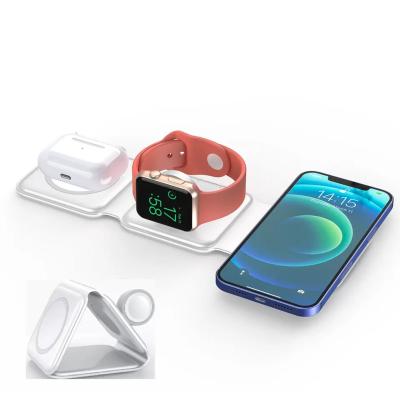 China 3 in 1 Wireless Charger 3 in 1 Magnetic Foldable Wireless Charger Charging Stand 15W Fast Wireless Charging Pad for iPhone AirPods Apple Watch for sale