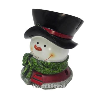 China Custom Europe Resin Christmas Snowman For Home Decoration for sale