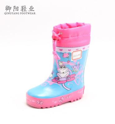 China Fashion Trend Manufacturer Factory High Quality Kids Warm Rain Boots With Fur Lined Matt Finish Rubber Kids Rain Boots With Dinosaur Print for sale