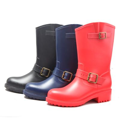 China Fashion Trend Manufacturer Factory High Quality Women's Chelsea Cool Motorcycle t Non-slip Rain Boots Waterproof Rain Boots for sale