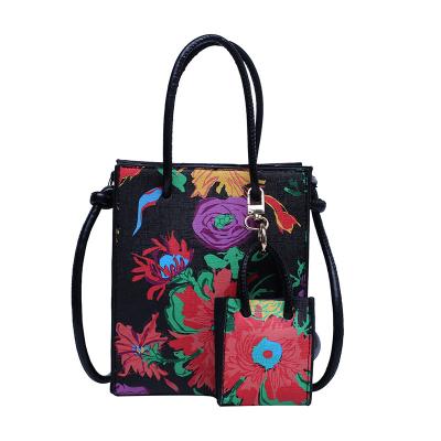 China Hot INS Women Handbag Bag Set With Flowers Lady Handbag Sets Floral Elegant Bag Set Of Two Suitcases for sale