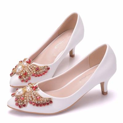 China Crystal Queen Women Wedding Shoes Fashion Pumps Ladies Light Office Pointed Toe Female High Heels for sale