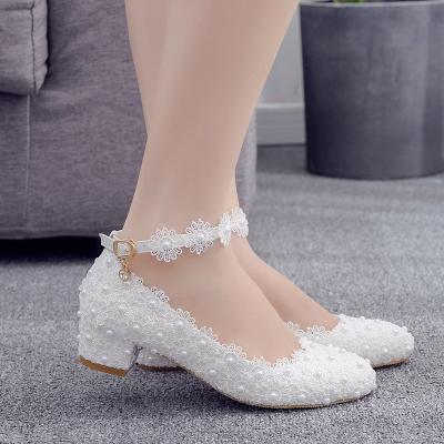 China Fashion Trend Crystal Queen Women 3CM High Heels White Lace Wedding Shoes Bridal Party 3CM Sexy Pointed Toe Shallow Mouth Pumps Shoes for sale