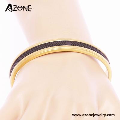 China FASHIONABLE Azone Plating Gold Stainless Steel Bangle Jewelry For Women for sale