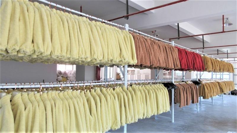 Verified China supplier - Haining Miwei Garment Co., Ltd.