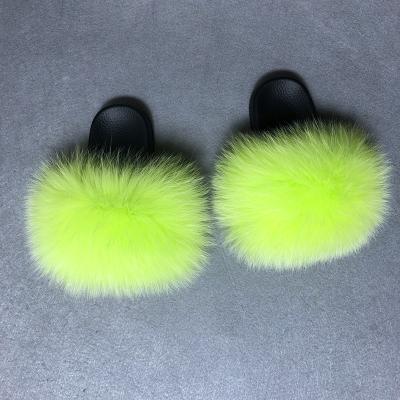 China Flat Colored Fashionable Real Fox Fur Baby Slippers Raccoon Fur Kids Fur Slides Wholesale for sale