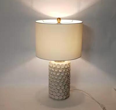 China Hotel Modern Ceramic Canvas White Decor Bedroom Decor Base Lamps Indoor Table Lamps for sale