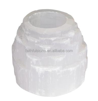 China ECO-frendly Natural White Unique Candle Vessels Stone Crystal Candle Holders For Home Decoration for sale