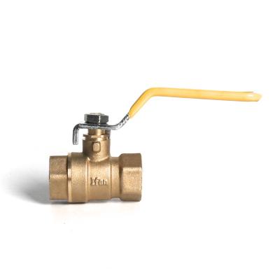 China Factory Provide All Size Manual Female Threaded Brass Ball Valve Brass Angle Ball Valve Te koop