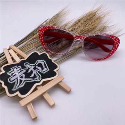 China Wholesale Children Cat Eye Sunglasses Eye Paper Transfer Protection Fashion Sunglasses HY1589 for sale