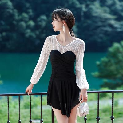 China A new breathable hot spring swimsuit with long sleeves and flat corners will be launched in 2022 for sale