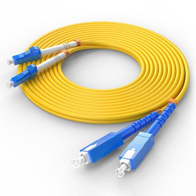 China FTTH FTTxFTTB Network LC-SC Multimode Duplex Fiber Optic Cable with Customized Colors for sale