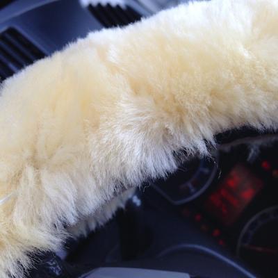 China Breathability 100% genuine sheepskin steering wheel cover for sale