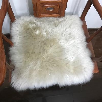 China Small Animal Skin Anti-Decubitus Cushion Tibet Sheepskin Cushions for sale