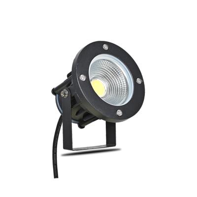 China 8-12M /12-15M IP65 Energy Adjustable Lawn Lamp Classic Outdoor Decorative Park and Garden LED Lawn Light for sale