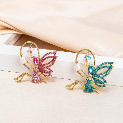 China Fashion Fashion Pearl Butterfly Brooches Jewelry And Enamel Pins Brooch Pins Girls Crystal Rhinestone Genie Angel Brooch for sale