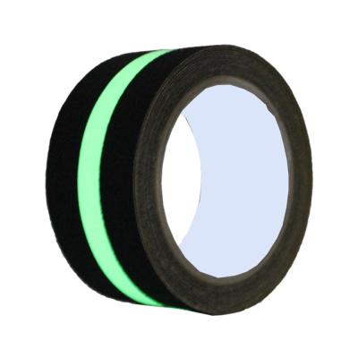 China EONBON Hot Sale Waterproof Outdoor Waterproof Safety Anti Slip Glow Tape In Dark for sale