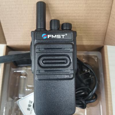 China Wholesale FT-V8 430 Business Walkie Talkie Promotion Price Wireless Walkie Talkie for sale