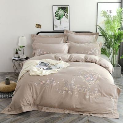 China Chinese Style Folded Soft Striped Cotton Sheet Breathable Luxury Bedding Set for sale