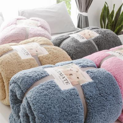 China 2021 Anti-static Wholesale Winter Fleece Blanket Thicken Warm Double-layer Sherpa Throw Blanket for sale