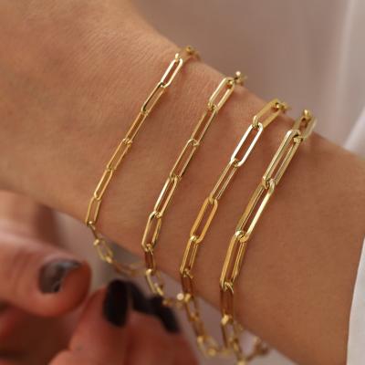 China FASHIONABLE Women Bracelet 14k Gold Paperclip Chain Bracelet Rectangle Link Chain Bracelet Simple Jewelry for sale