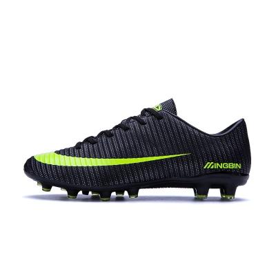 China 2021 EVA FACTORY FOOTBALL SHOES New Fashion Indoor And Outdoor Sports Shoes Breathable Sweatproof Soccer Shoes JORMASTYLES for sale