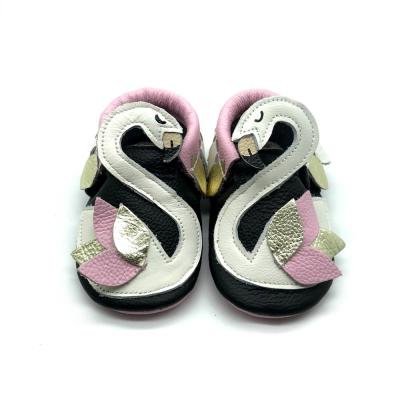 China Babies Waterproof Popular Flamingo Pattern Genuine Leather Shoes for sale