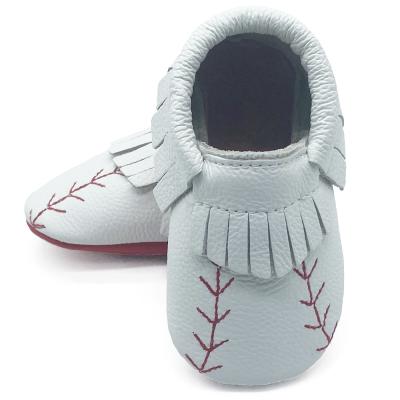 China Soft Breathable Baby Moccasins Unique Hutch Shoes Genuine Leather Football and Baseball Design Newborn Crawling Booties for Boys and Girls for sale