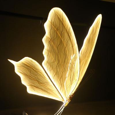 China Beautiful Easily Assembled Ceiling Butterfly LED Light Ceiling Stand Butterfly Light For Wedding Event Decoration for sale