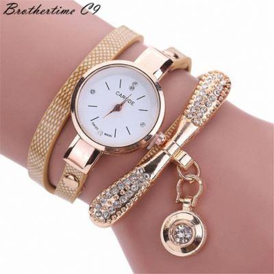 China New 90066 5 Colors Day/Date 2022 Watch Women Bracelet Pendant Ladies Watches Set for sale