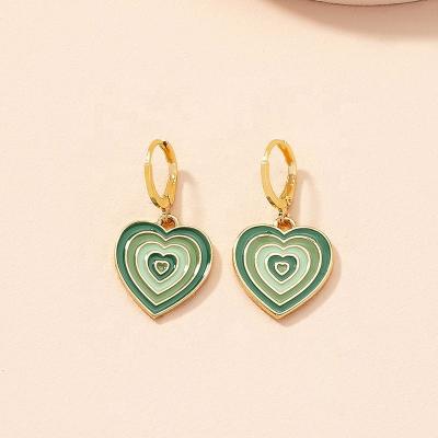 China Vintage Factory Sale Vintage Y2k Jewelry Enamel Heart Drop Earrings Beauty Huggie Colorful Multilayer Earring For Women Jewelry Street for sale