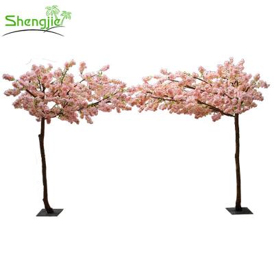 China Factory Direct Sale Eco-friendly Indoor Decorative Artificial Cherry Blossom Tree Wedding Arch for sale