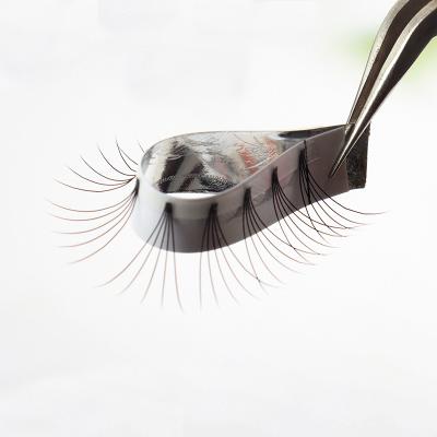 China Natural Long Stem Short Premade Volume Lashes Premade Volume Fans Eyelash Extensions Premade Mink Volume Fans for sale