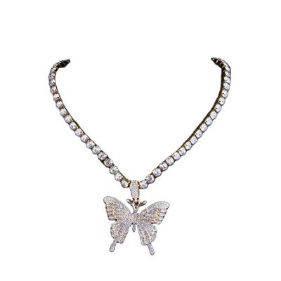 China Trendy Simple Clavicle Gold Chain Butterfly Bling Cavity Pendant Necklace for sale