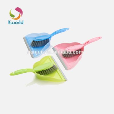 China Upright High Quality Plastic Little Kids Soft Floor Broom And Dustpan, Dastpan And Brush for sale