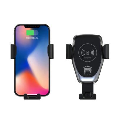 China Adjustable Fast Mount 10W Charger Air Vent Phone Holder Car Wireless Charger For All Qi-enabled Devices for sale