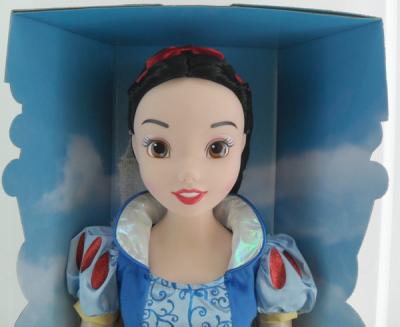 China TOY Toy Doll Girls Toys MAKE YOUR OWN Cute Vinyl Plastic Fashion Girl Doll OEM Custom for sale