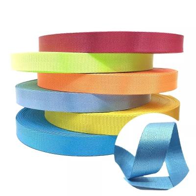 China Viable ready to ship custom webbing hermiter sliver color polypropylene ribbon 25 mm, 38 mm pp ribbon custom bag belt for sale