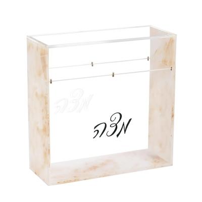 China Morden Jewish Lucite Acrylic Matzah Box with Magnetic Lid for Square Matzos for sale