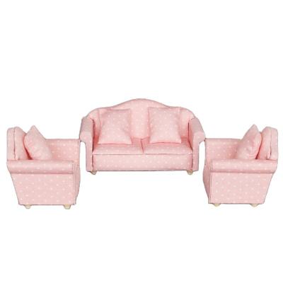 China 1:12 Dollhouse Dollhouse Mini Furniture Living Room Furniture Pink Polka Dot Sofa 1:12 TOY Three-Piece Set With Pillow for sale