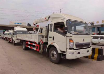 China 3200Kg Lifting Capacity Boom Truck Crane 7560mm Boom Length 2 Crane Arms for sale