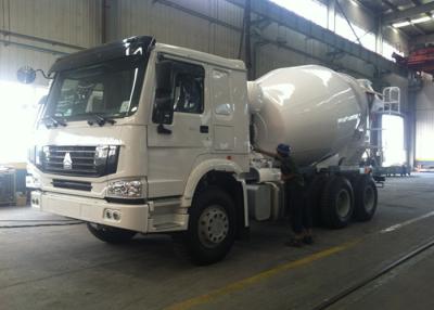 China 30 de Vrachtwagen van de Ton6x4 HOWO Mixer, HW76-Cabine 10 de Kubieke Vrachtwagen van het Meter Concrete Vervoer Te koop