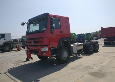 China Tri Axles Heavy Cargo Truck Chassis 80R22.5 Tire Manual Transmission for sale