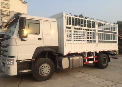 China Viehbestand-Schwergut-LKW mit Stange 20 Reifen der Tonnen-Kapazitäts-295R22.5 zu verkaufen