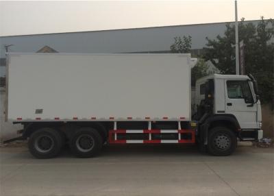 China 10 Wheels 6x4 Refrigerated Box Truck Howo 76 Cabin 11000 Tare Weight for sale