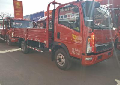 China 84Hp iluminam a capacidade de carga de 5 toneladas Sinotruk dos caminhões do anúncio publicitário do dever HOWO à venda