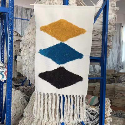 China Cotton Anti-Static Tassel Wall Hanging Macrame Handmade Woven Tapestry for sale